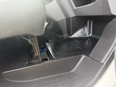 Toyota 2019 - 16190 EUR, 109000 km - AUTO.MOTO.pt - 109000km - foto 26 de 31