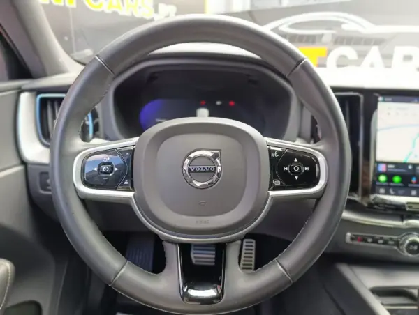 Volvo XC 60 2021 - 36900 EUR, 90150 km - 90150km - foto 9 de 26