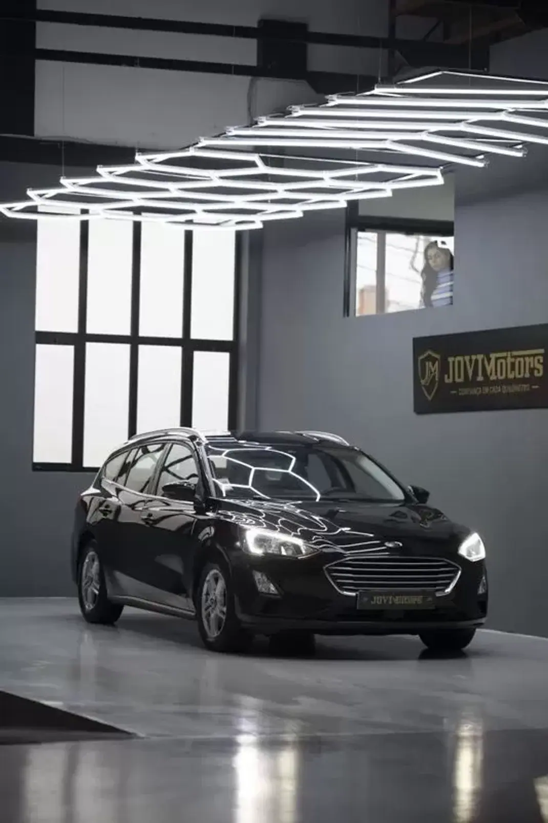 Ford Focus 2021 - 13850 EUR, 196506 km - AUTO.MOTO.pt - 196506km - foto 4 de 42