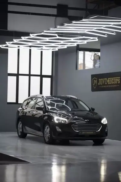 Ford Focus 2021 - 13850 EUR, 196506 km - AUTO.MOTO.pt - 196506km - foto 4 de 42