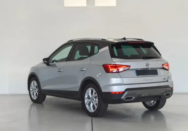 SEAT Arona 2021 - 17900 EUR, 54000 km - AUTO.MOTO.pt - 54000km - foto 9 de 33