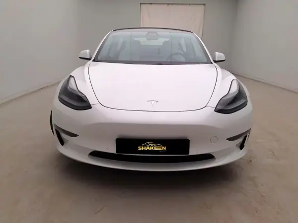 Tesla Model 3 2021 - 27890 EUR, 88511 km - AUTO.MOTO.pt - 88511km - foto 2 de 11