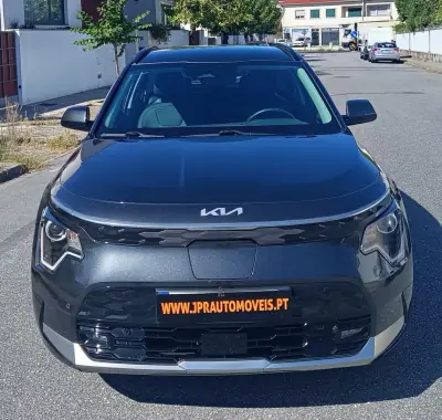 Kia e-Niro 2023 - 28490 EUR, 18622 km - 18622km - foto 2 de 17