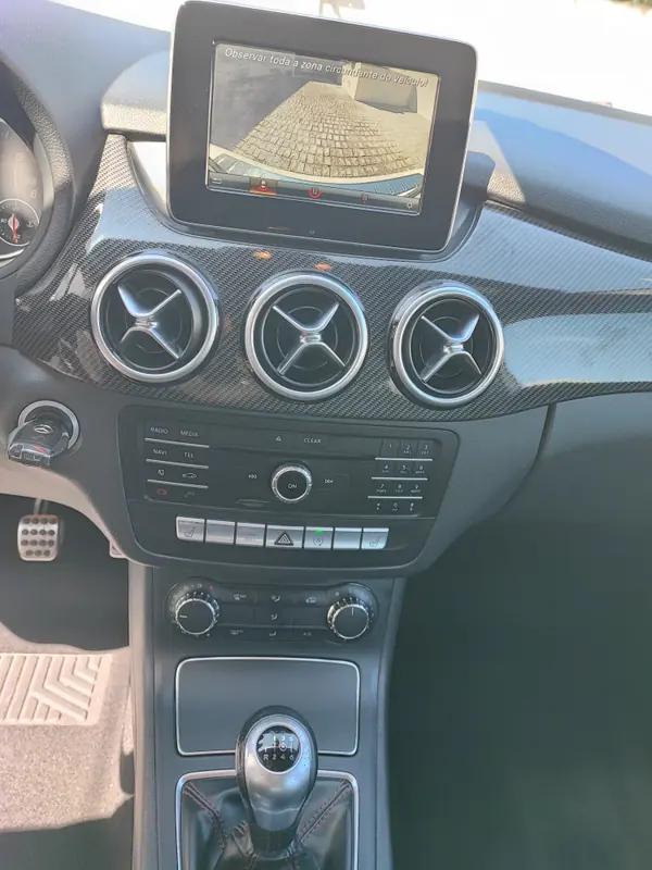 Mercedes-Benz B 180 2016 - 13500 EUR, 168000 km - 168000km - foto 8 de 14