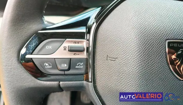 Peugeot 308 2024 - 20950 EUR, 17870 km - AUTO.MOTO.pt - 17870km - foto 15 de 28