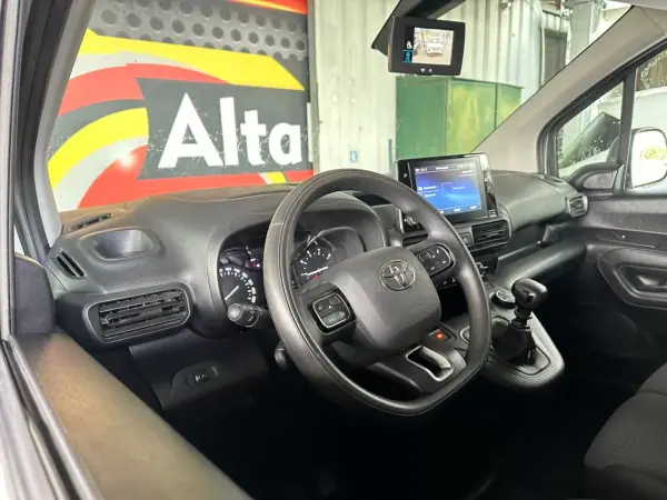 Toyota Proace City Verso 2020 - 18900 EUR, 110765 km - 110765km - foto 12 de 31