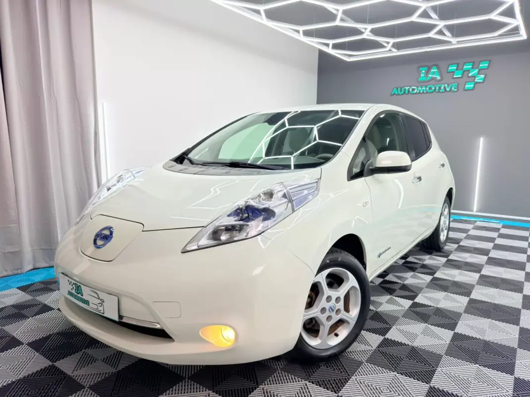 Nissan Leaf 2013 - 6250 EUR, 54000 km - AUTO.MOTO.pt - 54000km - foto 1 de 21