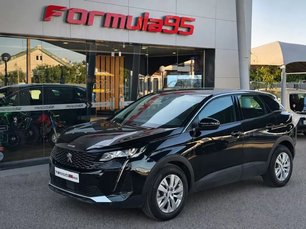Peugeot 3008 2022 - 18400 EUR, 77978 km - AUTO.MOTO.pt - 77978km - foto 1 de 13