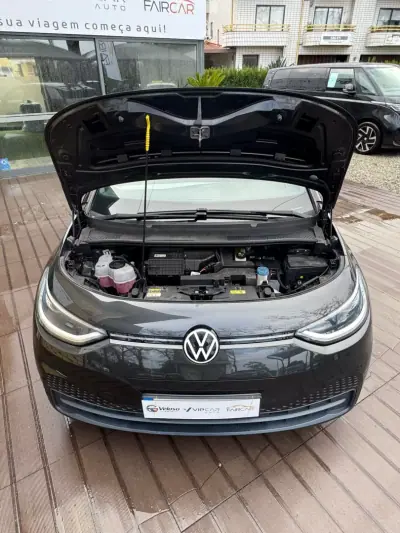 Volkswagen ID.3 2020 - 21950 EUR, 74500 km - AUTO.MOTO.pt - 74500km - foto 6 de 16