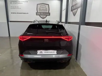 Cupra Formentor 2021 - 29900 EUR, 69200 km - AUTO.MOTO.pt - 69200km - foto 5 de 37