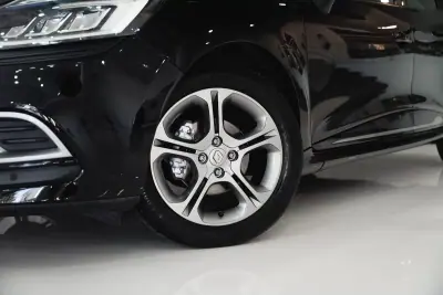 Renault Clio 2019 - 13950 EUR, 33271 km - 33271km - foto 4 de 59