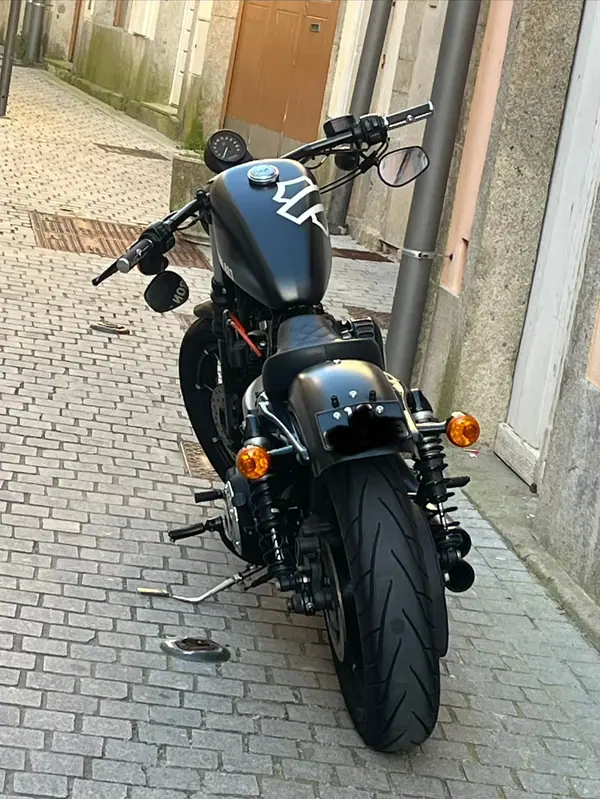 Harley-Davidson Sportster Iron 883 2018 Gasolina
