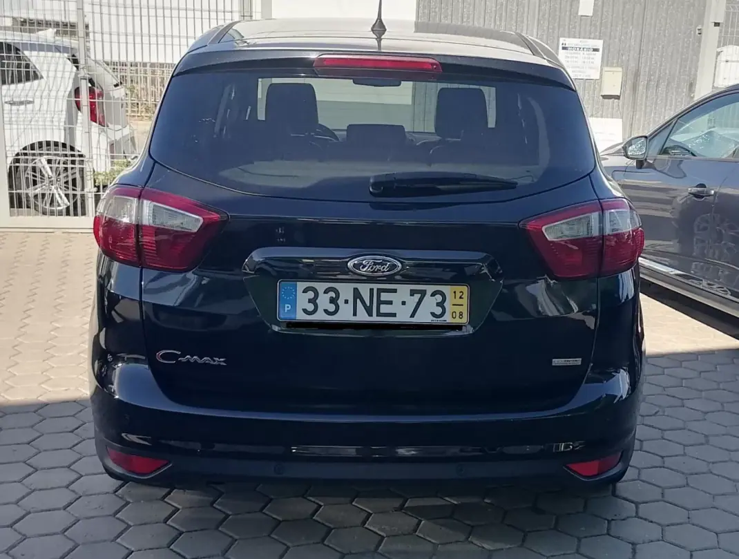 Ford C-Max 2012 - 11600 EUR, 170350 km - AUTO.MOTO.pt - 170350km - foto 5 de 15