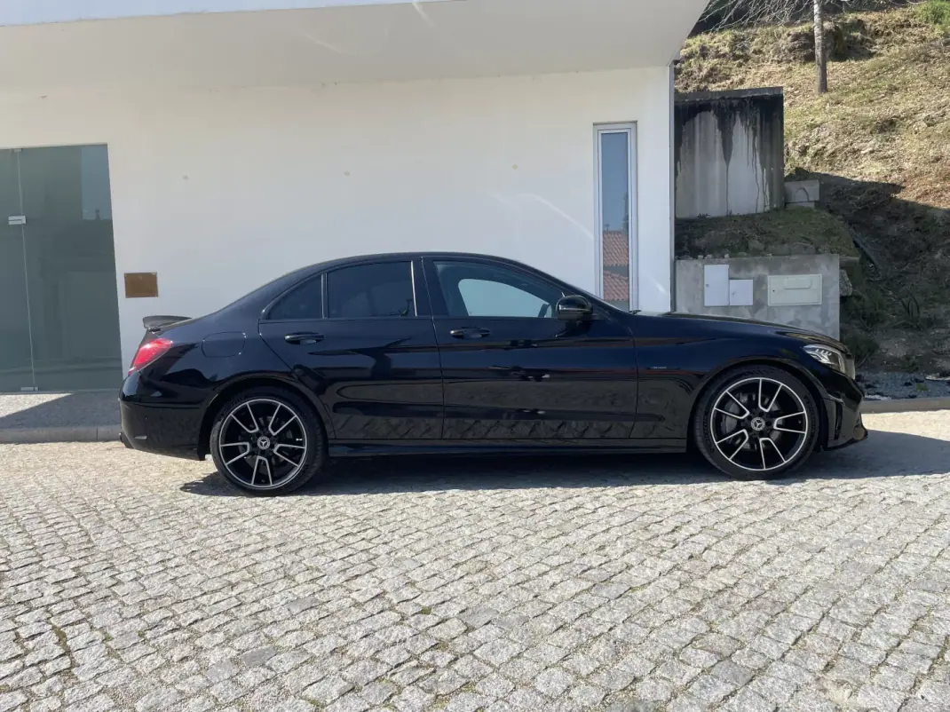 Mercedes-Benz C 300 2019 - 26250 EUR, 160124 km - 160124km - foto 4 de 14