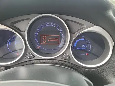 DS DS4 Crossback 2018 - 14700 EUR, 85794 km - AUTO.MOTO.pt - 85794km - foto 15 de 25