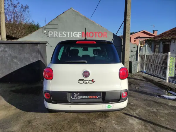 Fiat 500L 2014 - 11900 EUR, 121000 km - AUTO.MOTO.pt - 121000km - foto 7 de 24