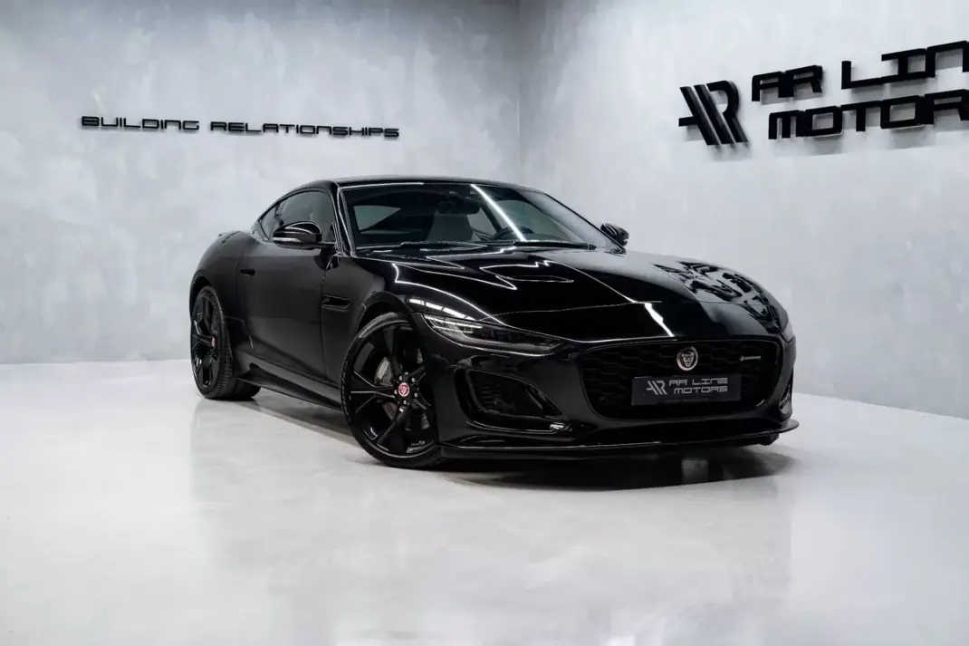 Jaguar F-Type 2021 - 55950 EUR, 38000 km - 38000km - foto 3 de 41