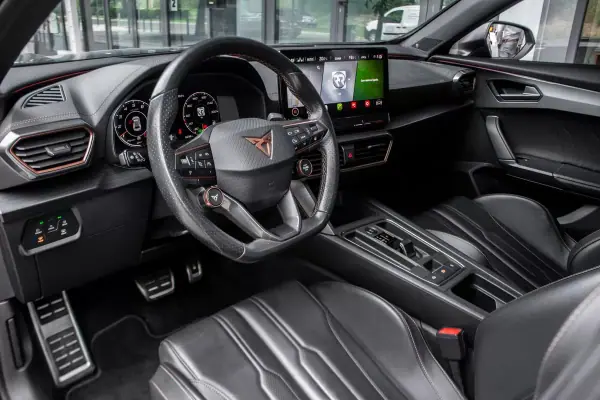 Cupra Formentor 2022 - 59900 EUR, 60788 km - AUTO.MOTO.pt - 60788km - foto 30 de 53