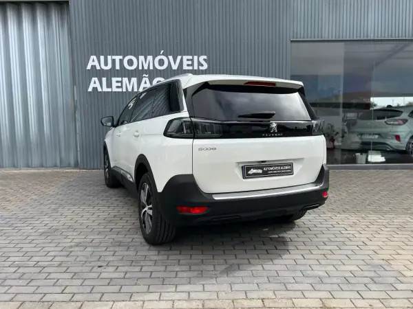 Peugeot 5008 2024 - 29750 EUR, 32015 km - AUTO.MOTO.pt - 32015km - foto 7 de 22