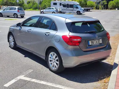 Mercedes-Benz A 180 2013 - 11780 EUR, 215000 km - AUTO.MOTO.pt - 215000km - foto 11 de 39