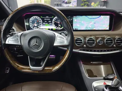 Mercedes-Benz S 500 2015 - 49950 EUR, 179351 km - AUTO.MOTO.pt - 179351km - foto 28 de 56
