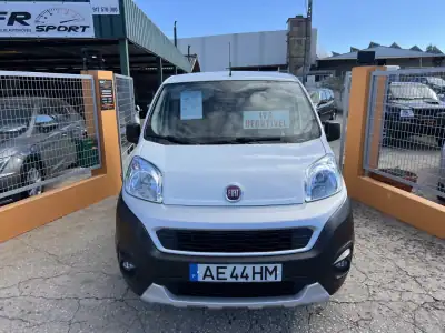 Fiat Fiorino 1.3 M-Jet Adventure 2020 - 9990 EUR, 159960 km - AUTO.MOTO.pt - 159960km - foto 4 de 20