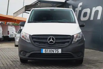 Mercedes-Benz Citan 109 CDI Longa Crew 2019 - 17880 EUR, 141000 km - AUTO.MOTO.pt - 141000km - foto 5 de 15