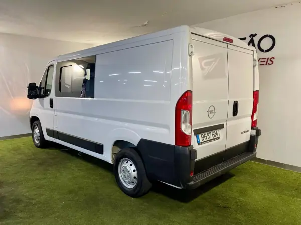 Opel Movano 2023 - 27500 EUR, 124000 km - 124000km - foto 12 de 29
