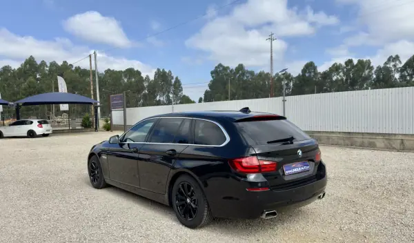 BMW 520 2013 - 16500 EUR, 244000 km - AUTO.MOTO.pt - 244000km - foto 11 de 47