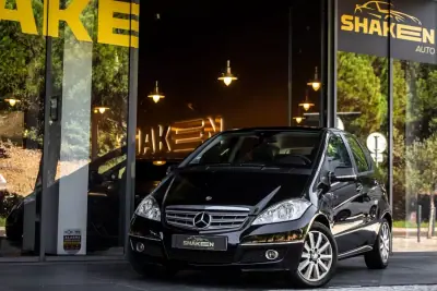 Mercedes-Benz A 180 2013 - 7450 EUR, 181326 km - AUTO.MOTO.pt - 181326km - foto 1 de 31