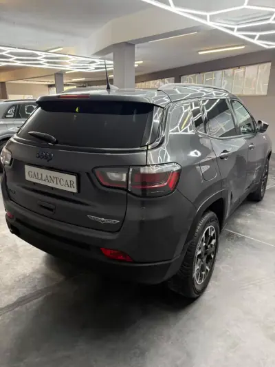 Jeep Compass 2022 - 21900 EUR, 116655 km - AUTO.MOTO.pt - 116655km - foto 31 de 35