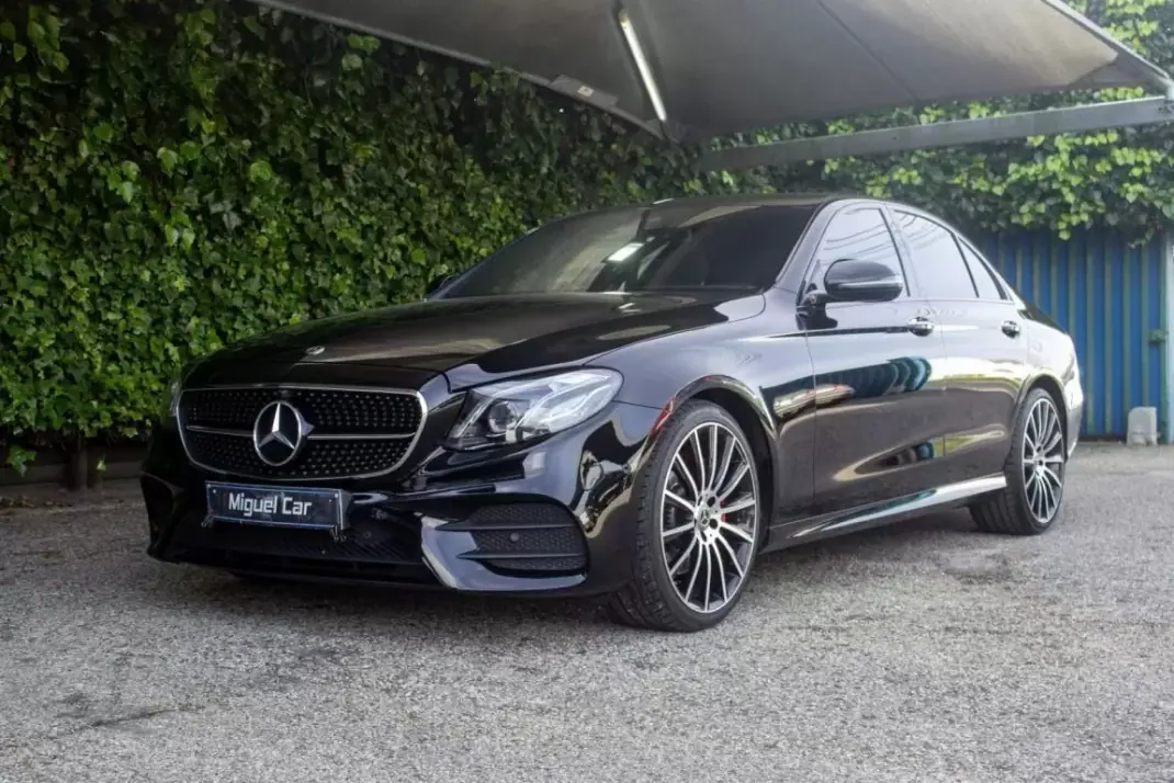 Mercedes-Benz E 300 2019 - 29900 EUR, 168000 km - AUTO.MOTO.pt - 168000km - foto 3 de 22