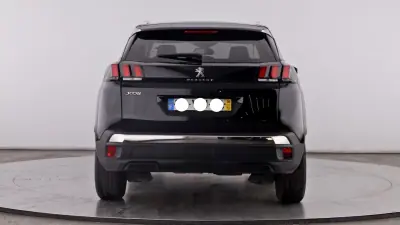 Peugeot 3008 2018 - 15500 EUR, 98159 km - 98159km - foto 4 de 8