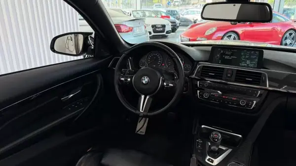 BMW M4 2016 - 53990 EUR, 109780 km - AUTO.MOTO.pt - 109780km - foto 20 de 35