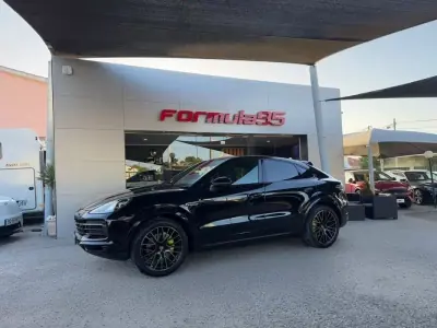 Porsche Cayenne Coupé 2019 - 64900 EUR, 158650 km - AUTO.MOTO.pt - 158650km - foto 2 de 16