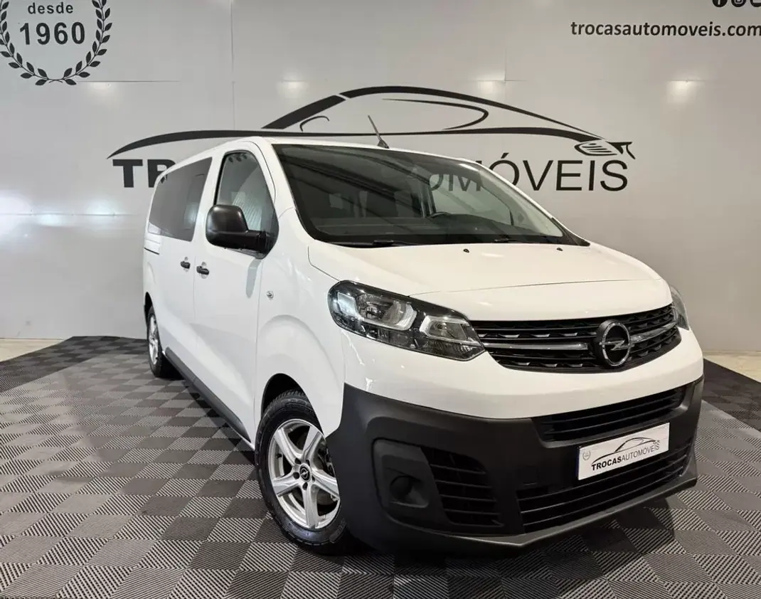 Opel Vivaro 2022 - 32900 EUR, 20415 km - 20415km - foto 45 de 50