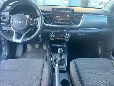 Kia Stonic 2023 - 14990 EUR, 57258 km - AUTO.MOTO.pt - 57258km - foto 6 de 12