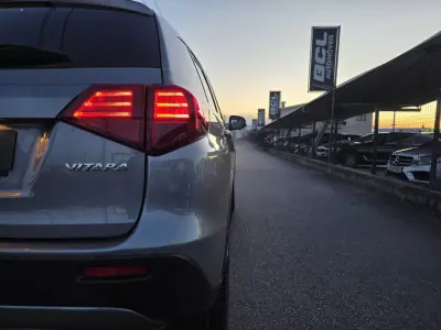 Suzuki Vitara 2018 - 15990 EUR, 45000 km - AUTO.MOTO.pt - 45000km - foto 7 de 21