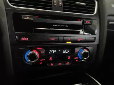 Audi A5 2015 - 21990 EUR, 59192 km - AUTO.MOTO.pt - 59192km - foto 32 de 44