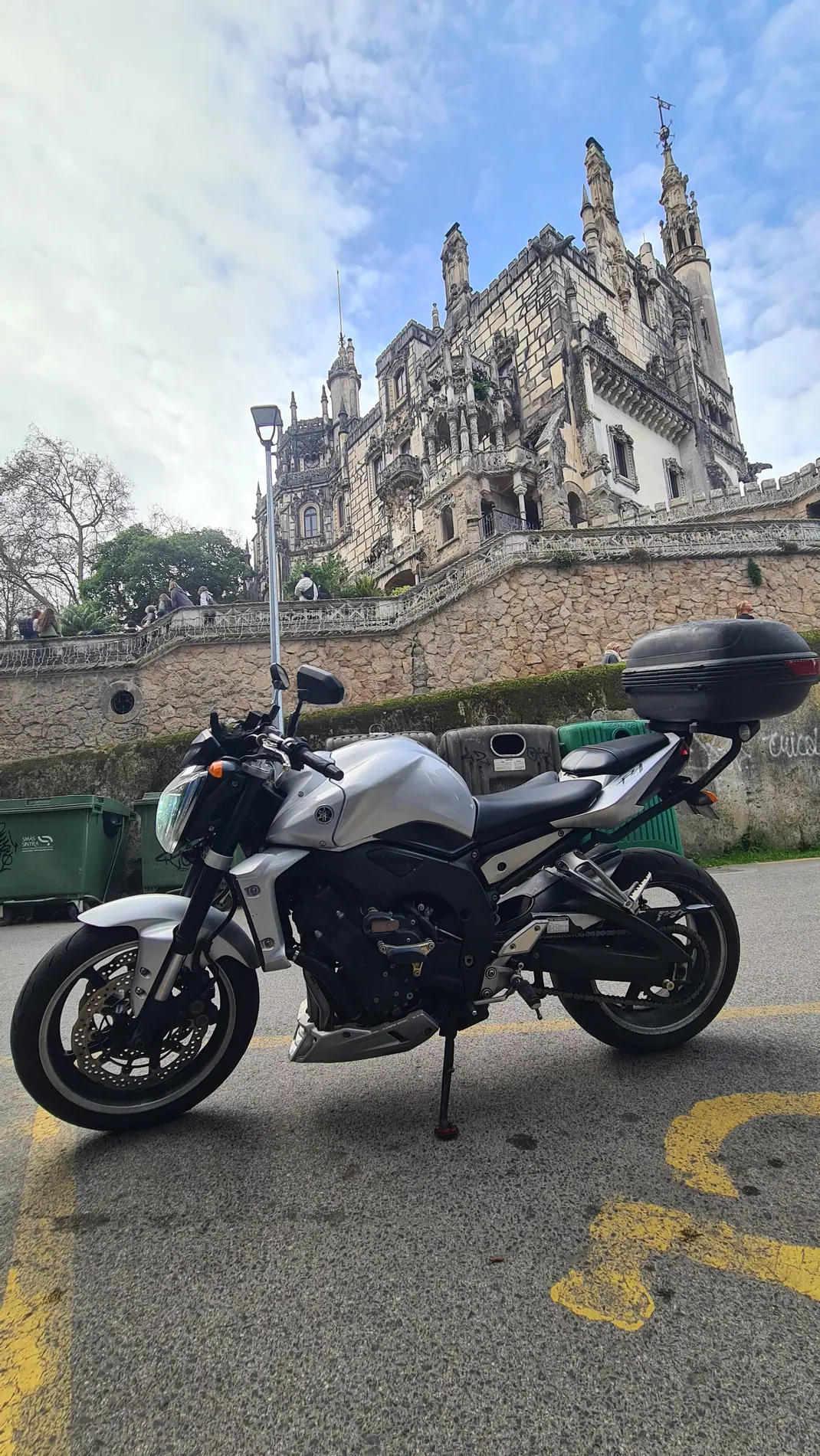 Yamaha FZ1-N 2009 - 4500 EUR, 77000 km - 77000km - foto 8 de 11