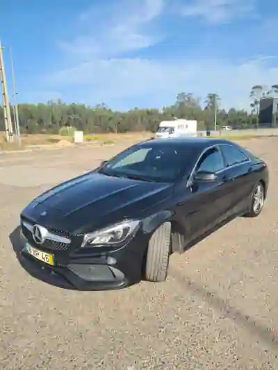 Mercedes-Benz CLA 220 2017 - 22750 EUR, 218000 km - foto 2 de 12