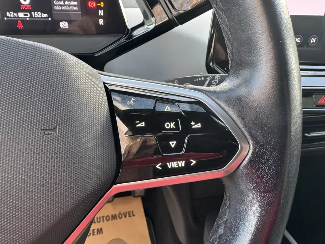 Volkswagen ID.3 2020 - 19500 EUR, 94000 km - AUTO.MOTO.pt - 94000km - foto 34 de 44