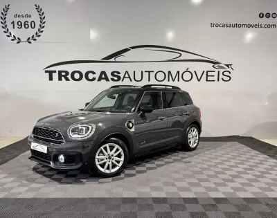 MINI Countryman 2021 - 61900km