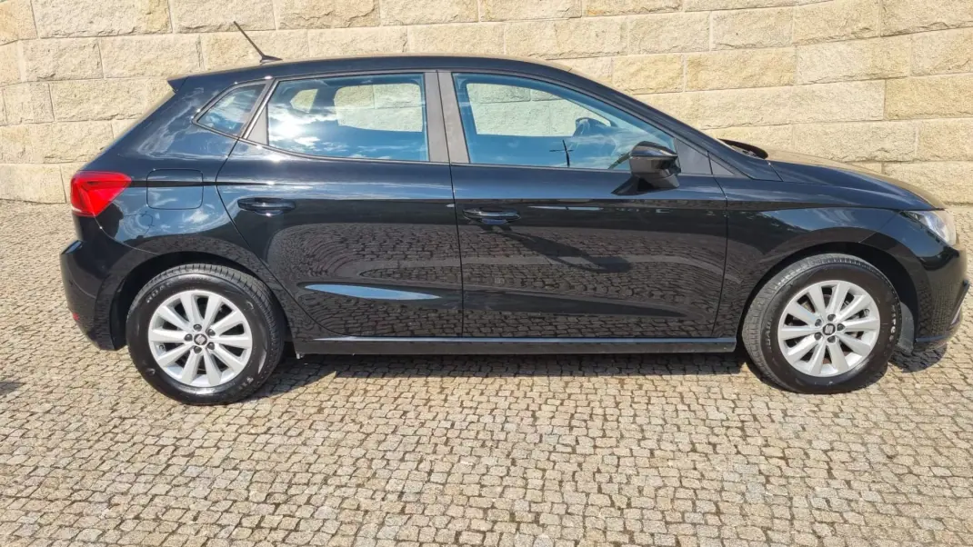 SEAT Ibiza 2019 - 11990 EUR, 64500 km - 64500km - foto 3 de 18