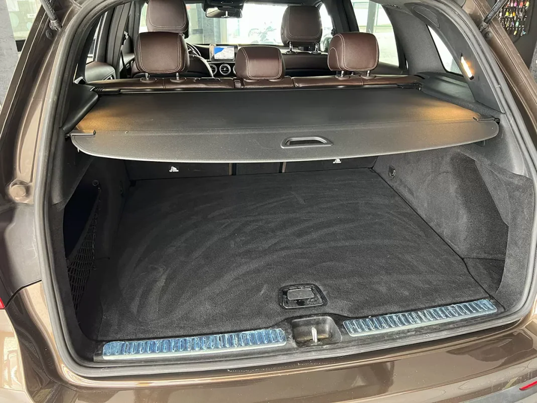 Mercedes-Benz GLC 220 2017 - 36800 EUR, 155000 km - AUTO.MOTO.pt - 155000km - foto 25 de 25