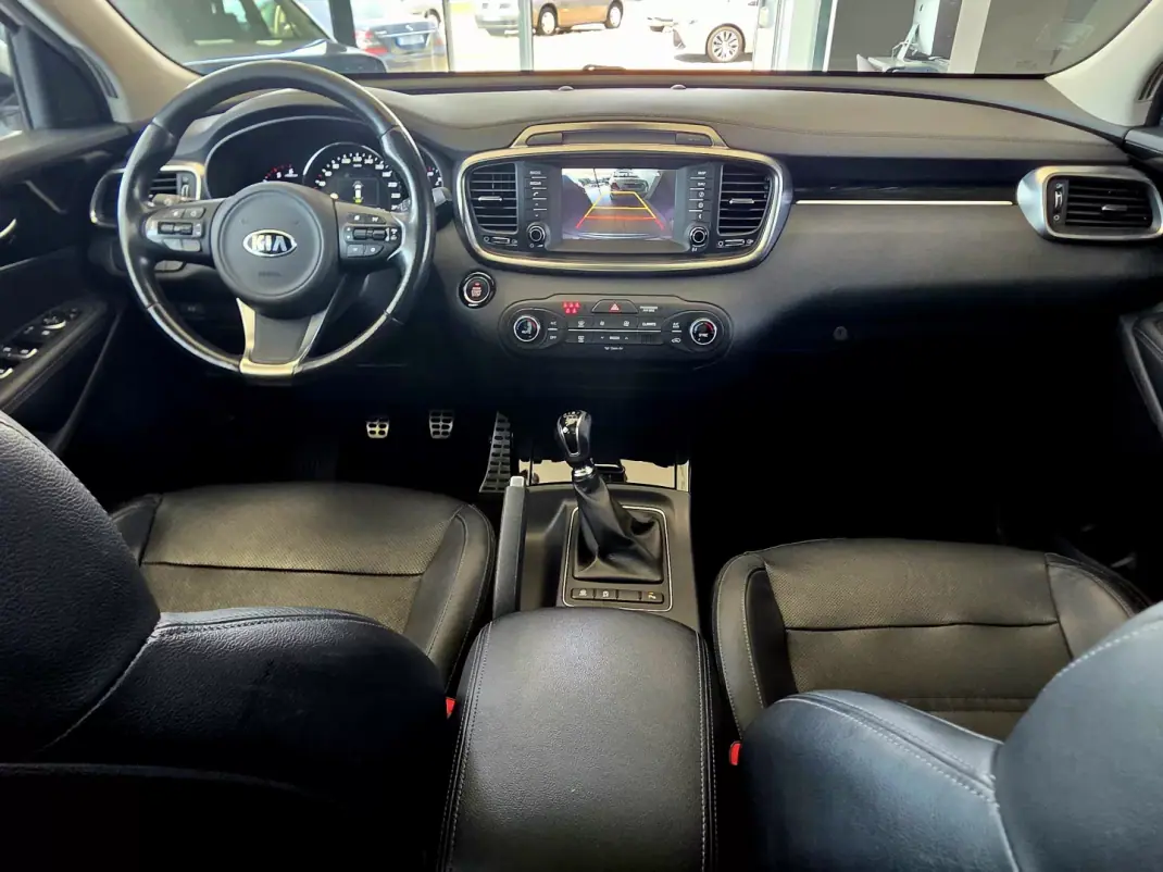 Kia Sorento 2017 - 17990 EUR, 151645 km - 151645km - foto 21 de 34