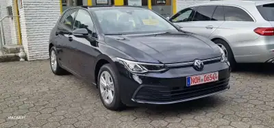 Volkswagen Golf 2021 - 18450 EUR, 93080 km - AUTO.MOTO.pt - 93080km - foto 7 de 23