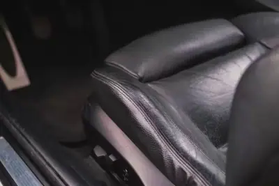 BMW 320 2016 - 18900 EUR, 230000 km - AUTO.MOTO.pt - 230000km - foto 13 de 28