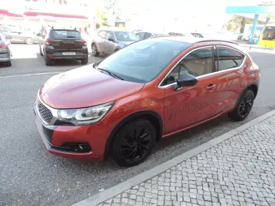 DS DS4 Crossback 2017 - 15750 EUR, 75600 km - AUTO.MOTO.pt - 75600km - foto 3 de 21