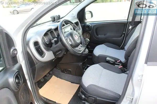 Fiat Panda 2017 - 7950 EUR, 92000 km - AUTO.MOTO.pt - 92000km - foto 6 de 28